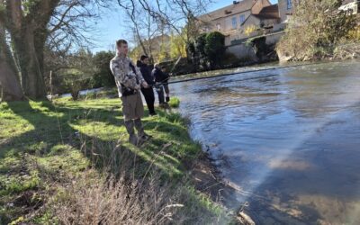 Pêche à la truite pour les élèves du lycée Claude‑Mercier